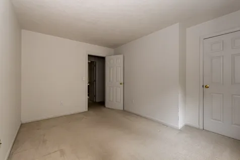 30 Brookview Terrace Bedford NH 03110