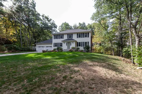 30 Brookview Terrace Bedford NH 03110