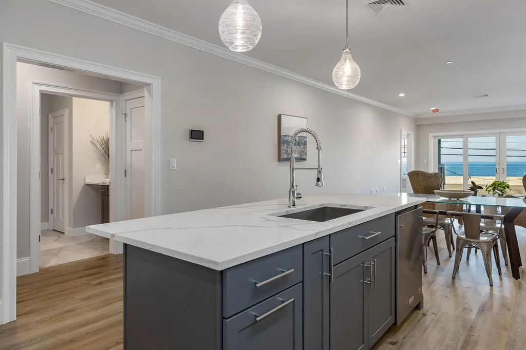 535 Ocean Boulevard Hampton NH 03842