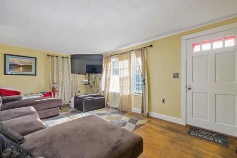 34 Marne Avenue Portsmouth NH 03801