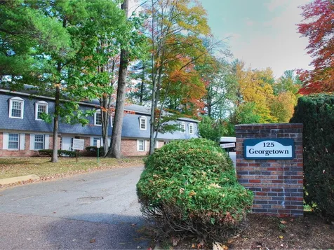 125 Kennedy Drive South Burlington VT 05403