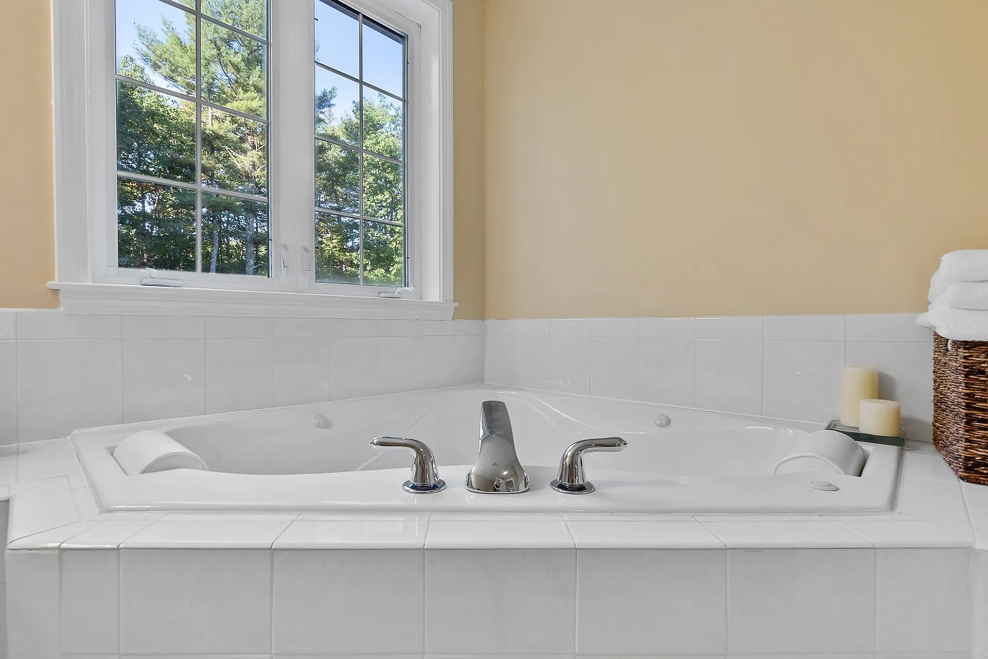 13 Mitchell Pond Road Windham NH 03087