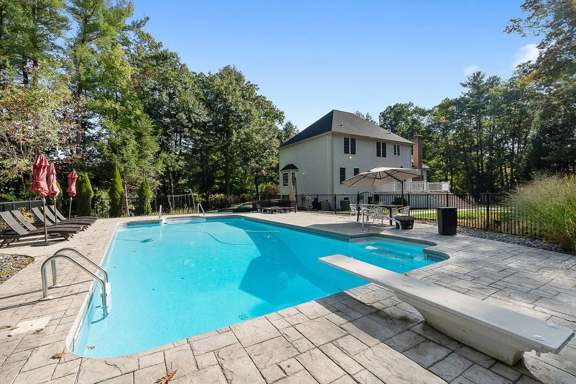 13 Mitchell Pond Road Windham NH 03087