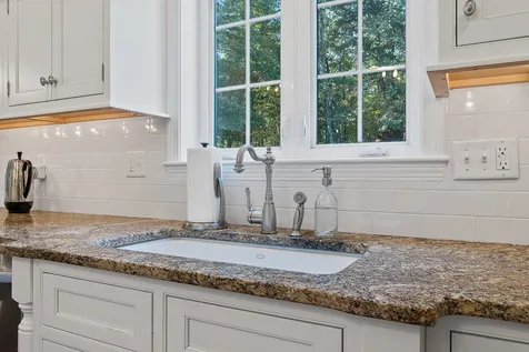 13 Mitchell Pond Road Windham NH 03087