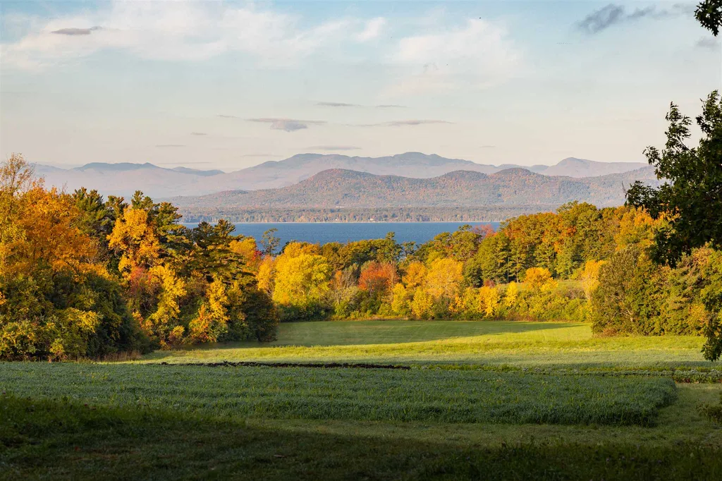 1 Windmill Hill Shelburne VT 05482