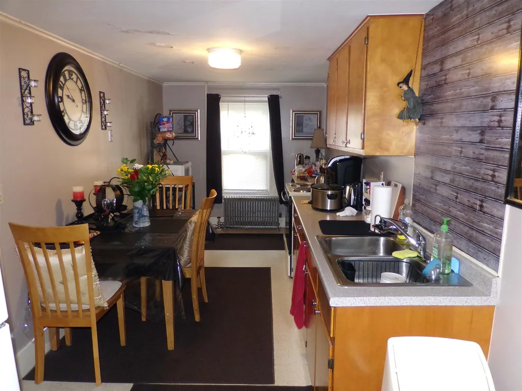 123 Union Avenue Laconia NH 03246