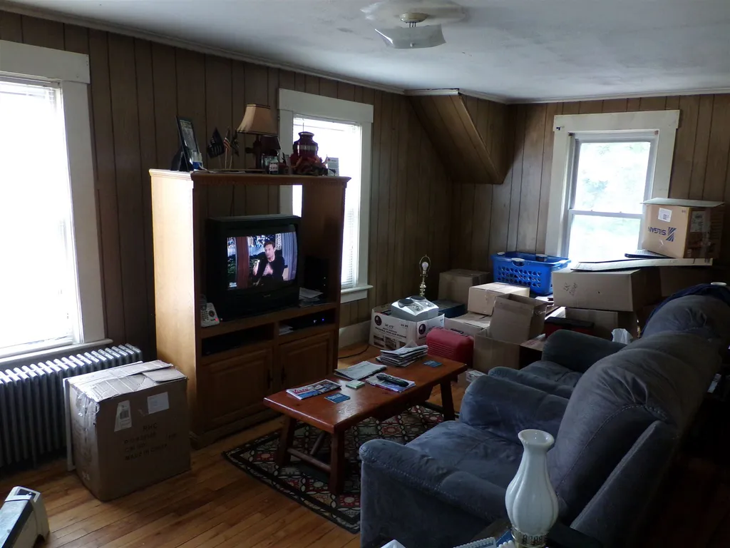 123 Union Avenue Laconia NH 03246