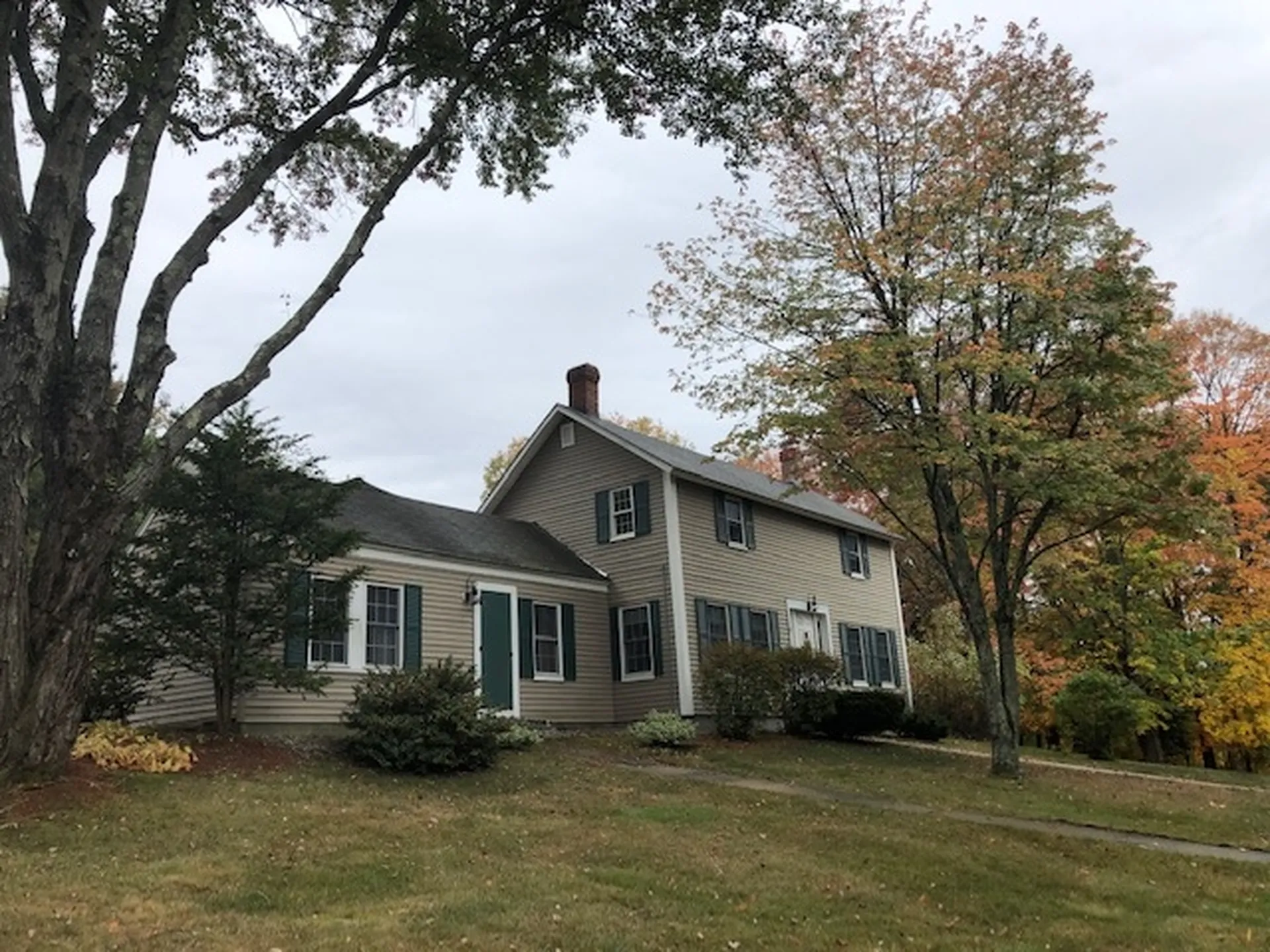 11 Whitehall Road Hooksett NH 03106