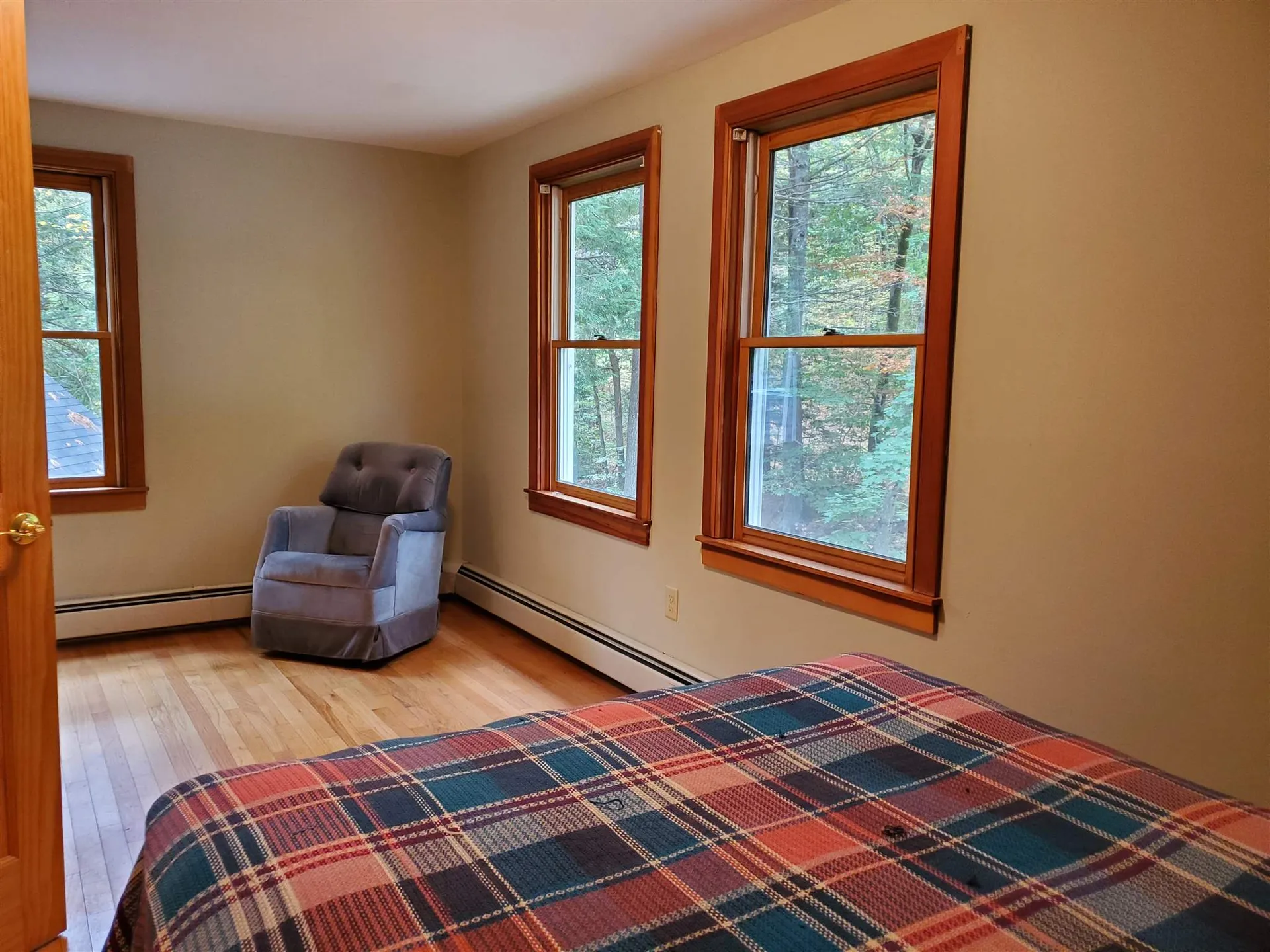 26 East Shore Drive Weare NH 03281
