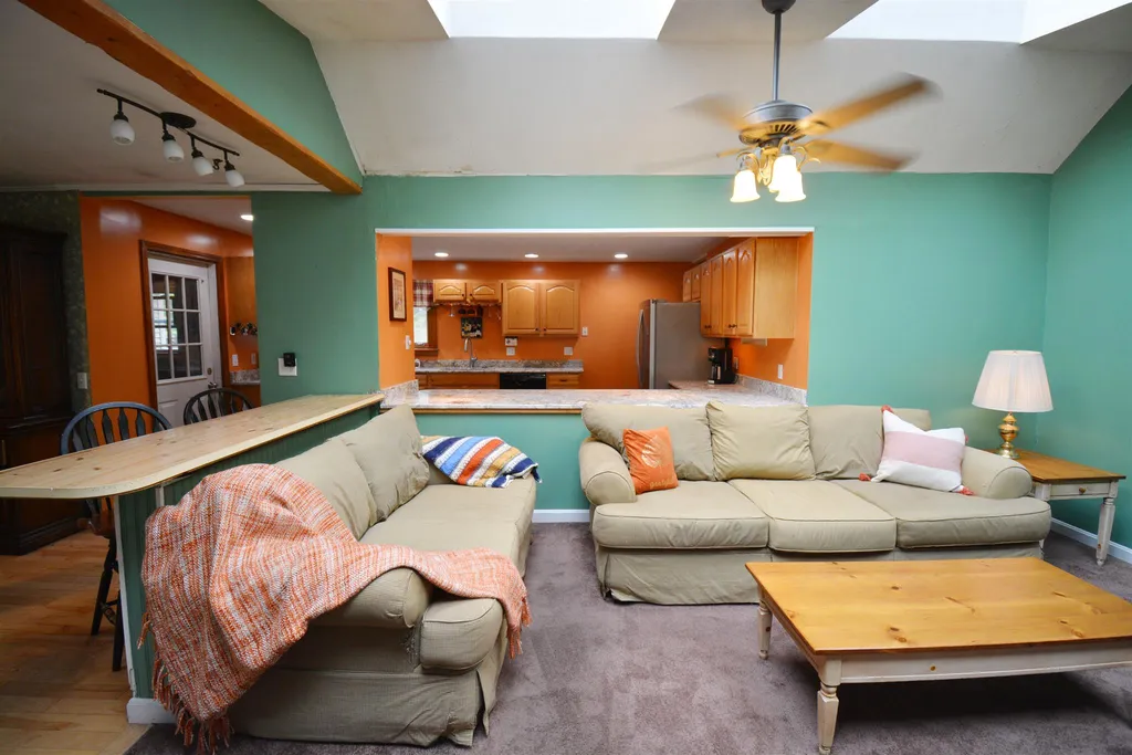 221 Haverhill Road East Kingston NH 03827