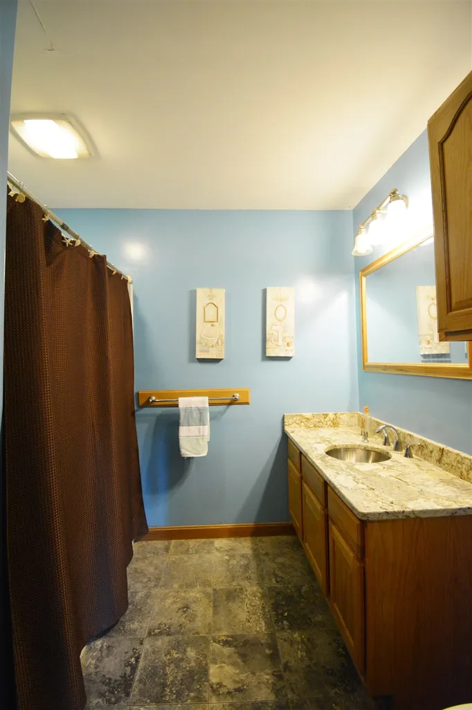 221 Haverhill Road East Kingston NH 03827