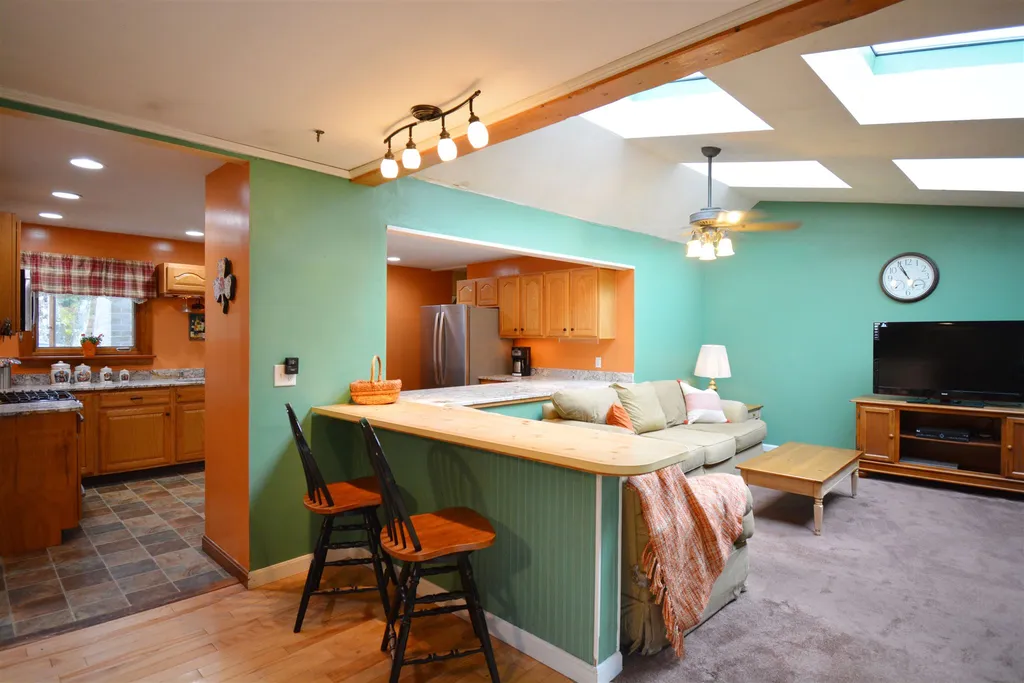 221 Haverhill Road East Kingston NH 03827