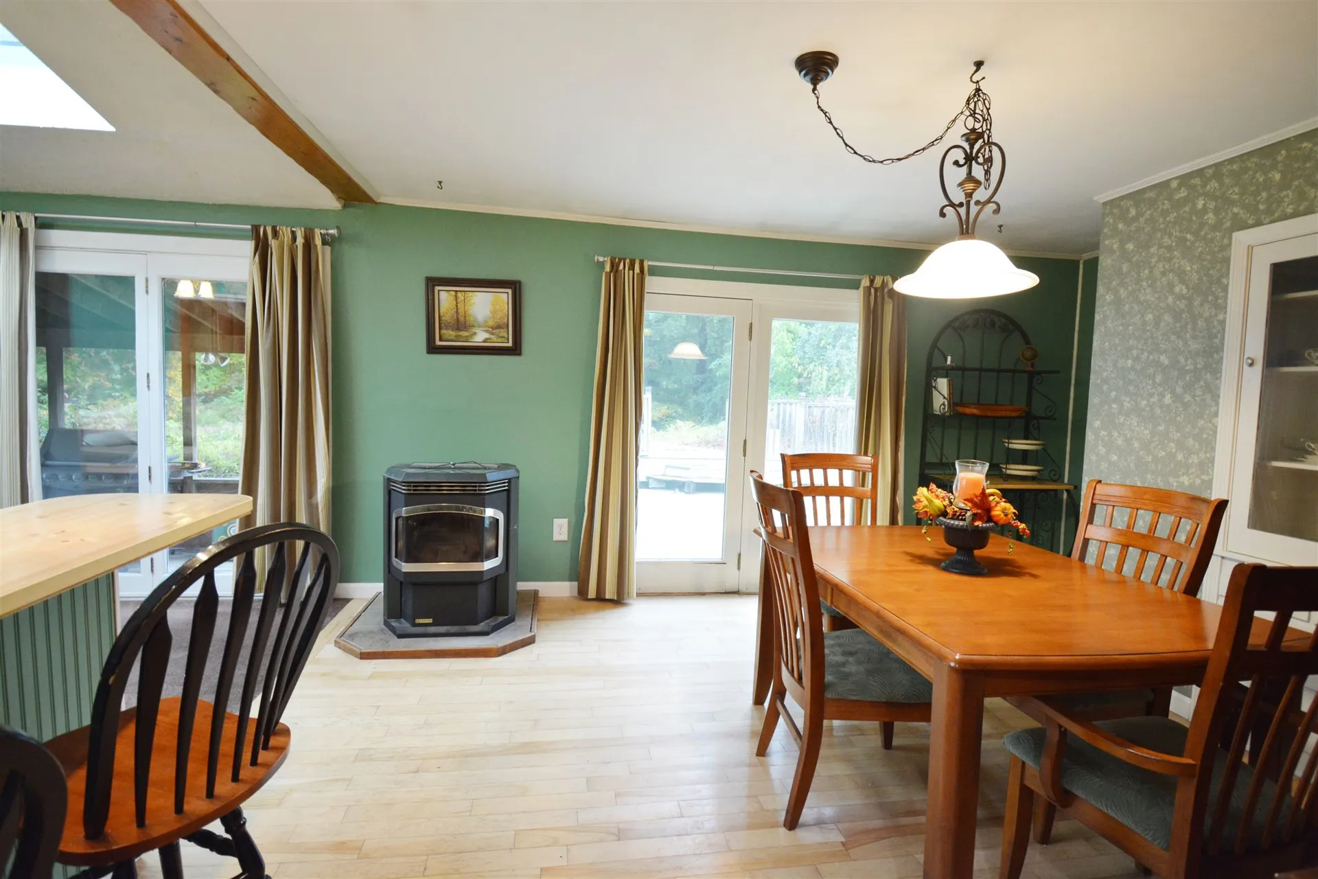 221 Haverhill Road East Kingston NH 03827