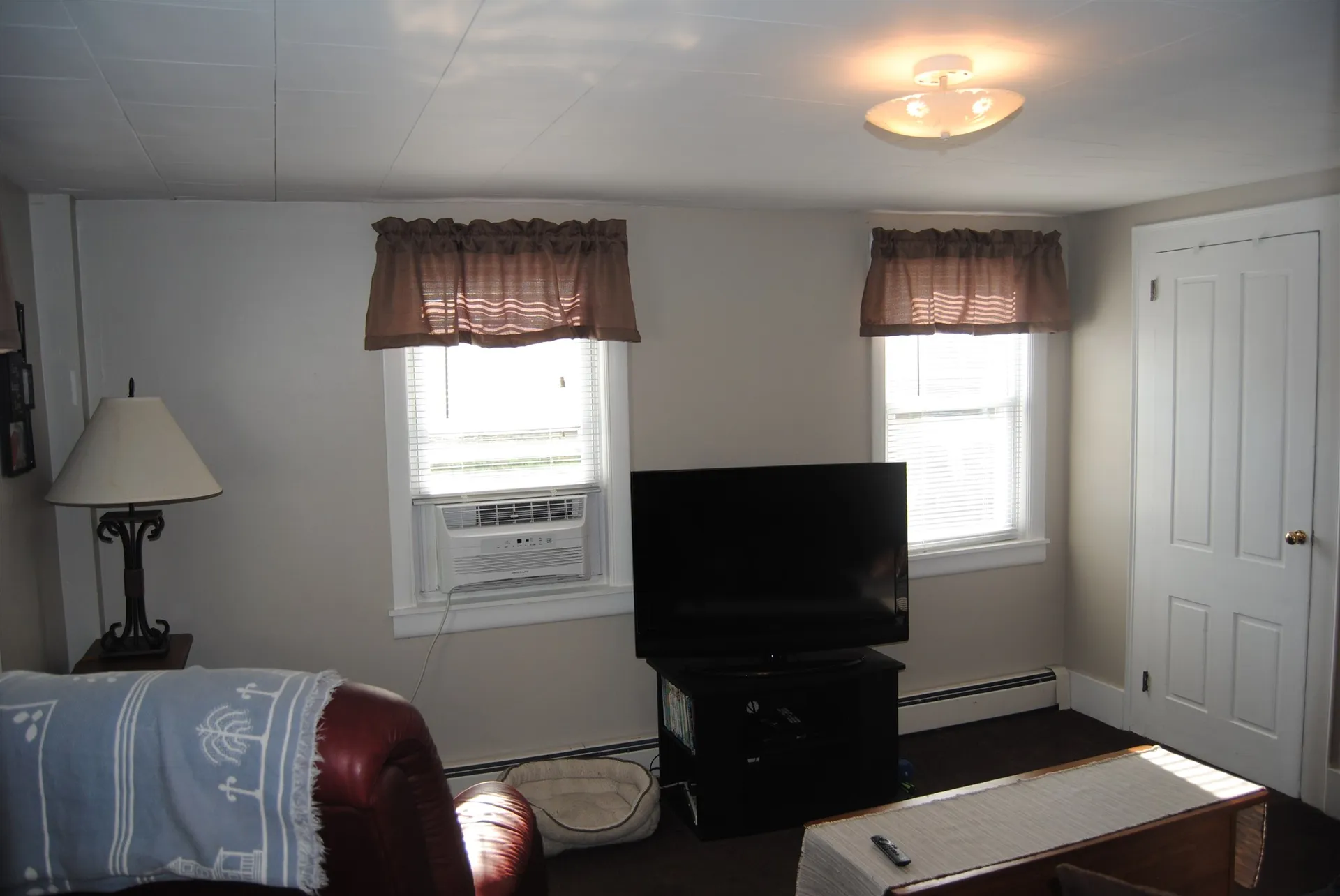 184-186 Main Street Pembroke NH 03275