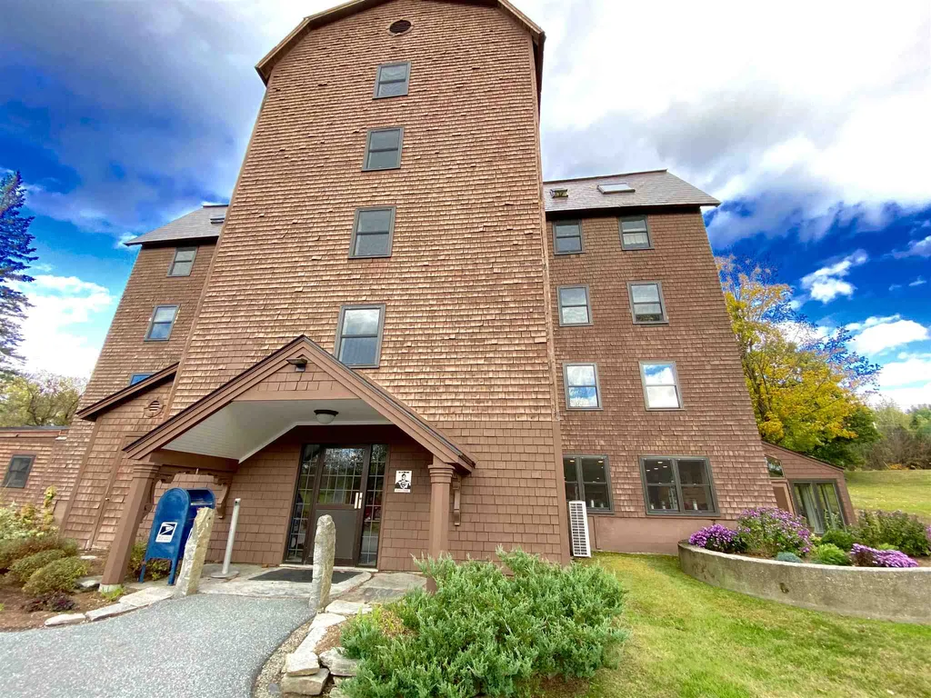 217 Maxham Way Woodstock VT 05091