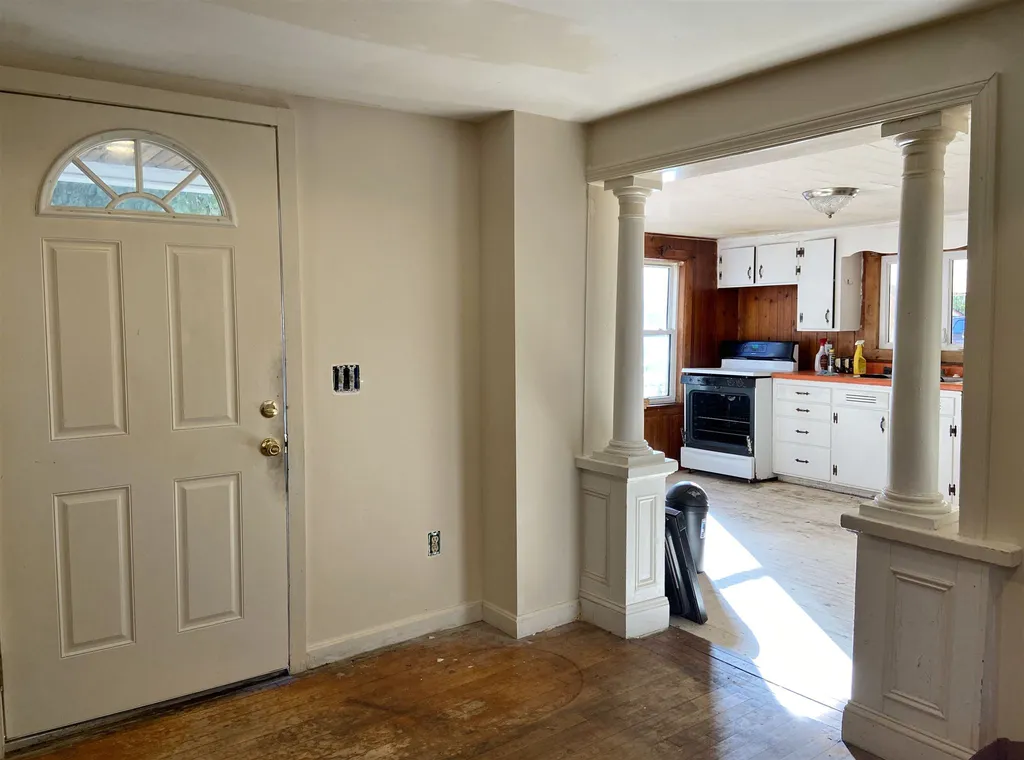 62 Union Street Winooski VT 05404