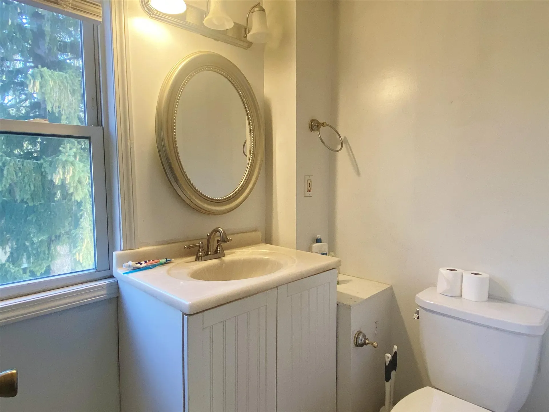 62 Union Street Winooski VT 05404