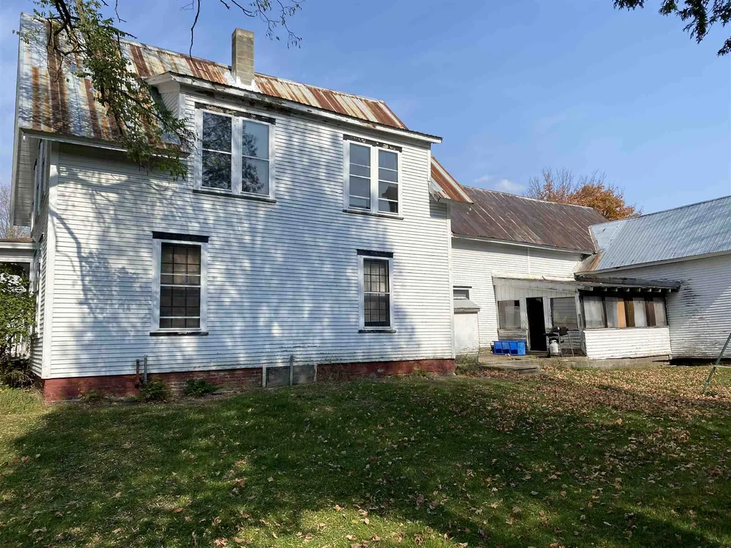 8 Fales Street Randolph VT 05060