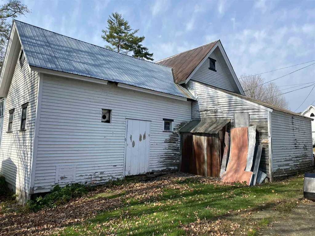 8 Fales Street Randolph VT 05060