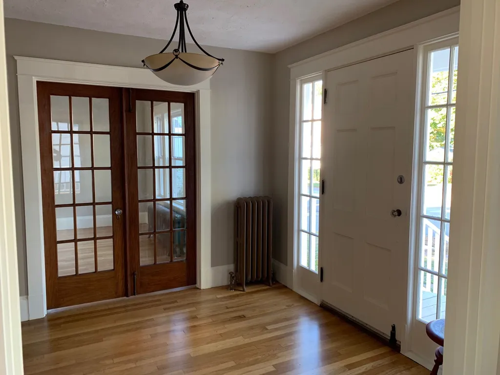 48 Chestnut Street Rochester NH 03867