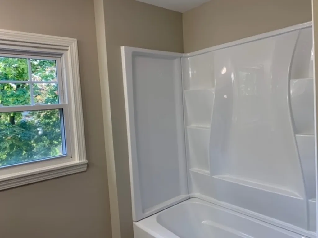 48 Chestnut Street Rochester NH 03867