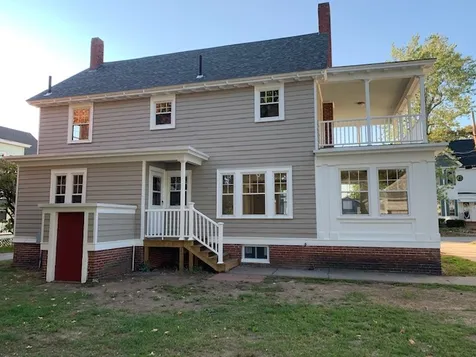 48 Chestnut Street Rochester NH 03867