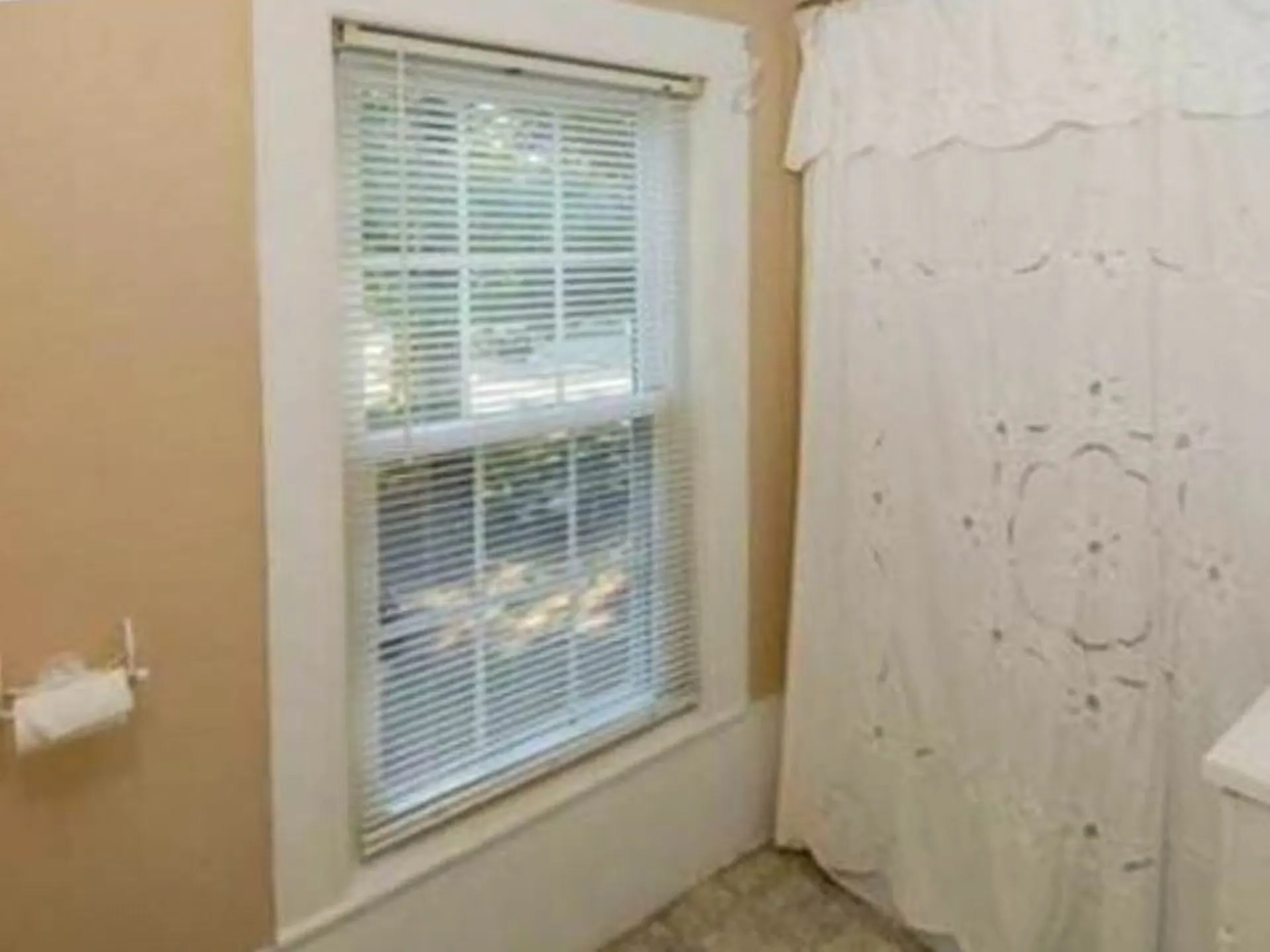294 High Street Hampton NH 03842