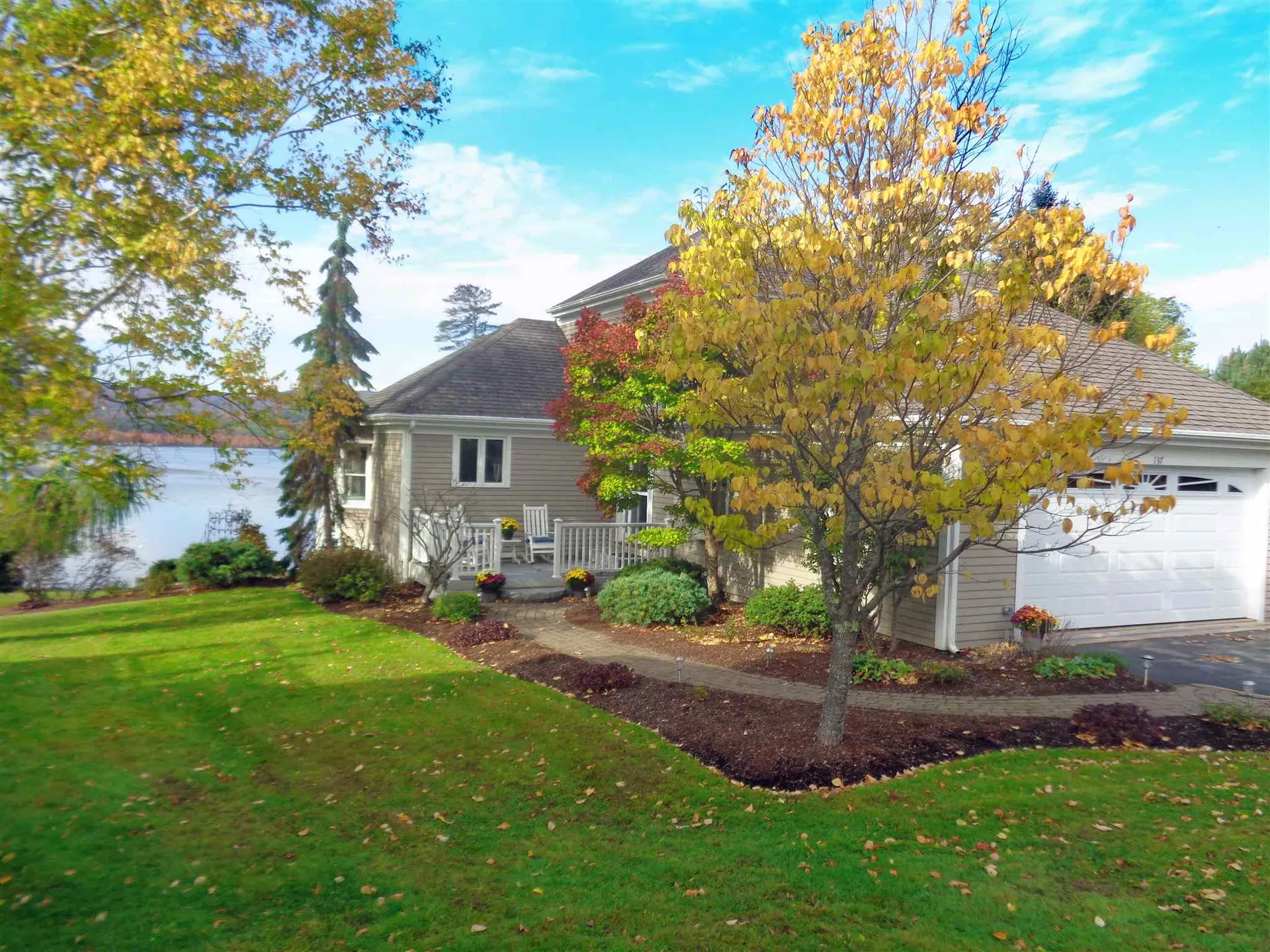 137 Tomahawk Trail Bridgewater NH 03222