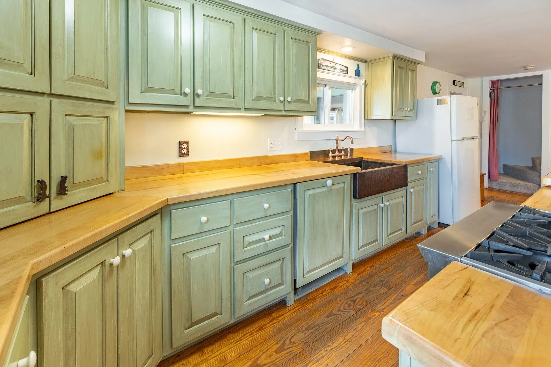 2 Rice Road Hartland VT 05048