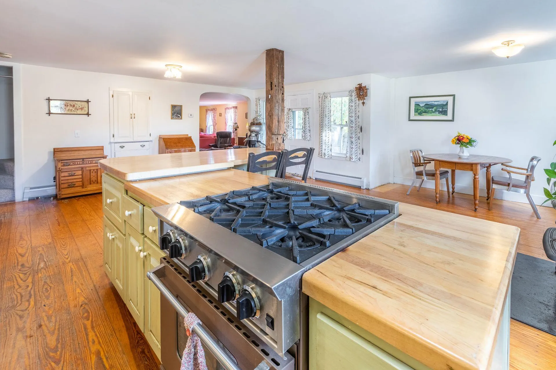 2 Rice Road Hartland VT 05048