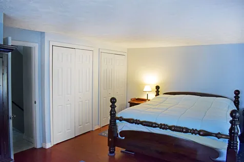 16 Ridgemont Drive Londonderry NH 03053