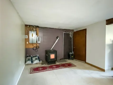 16 Ridgemont Drive Londonderry NH 03053