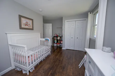 17 Brown Avenue Sandown NH 03873