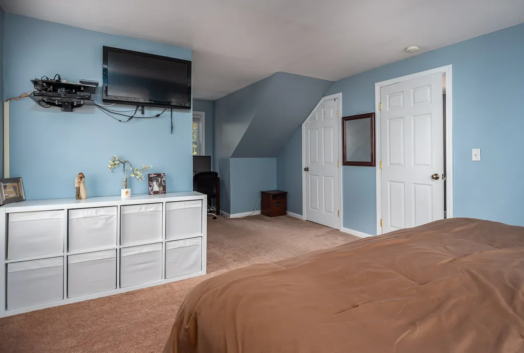 62 Lake Road Brentwood NH 03833