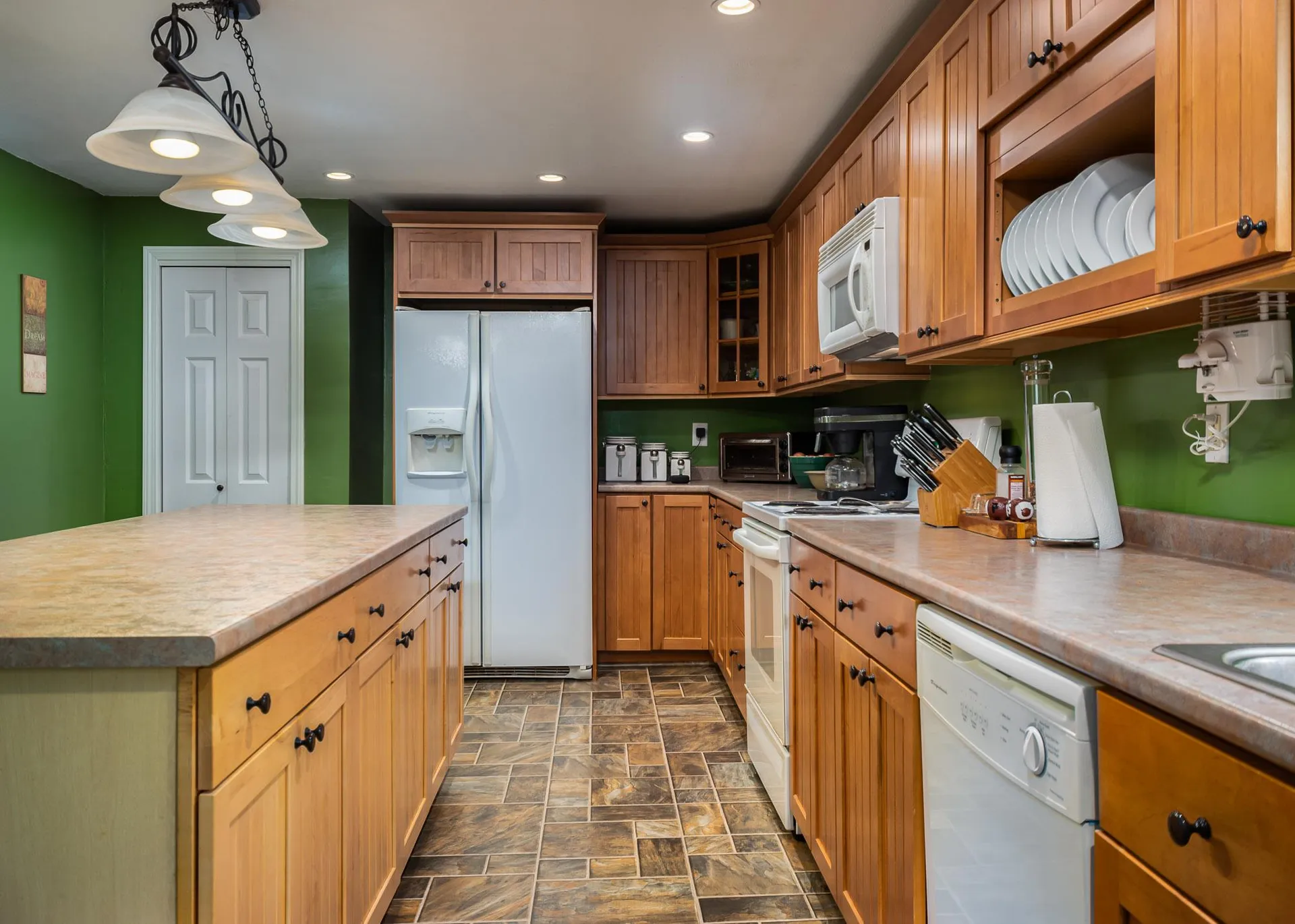 62 Lake Road Brentwood NH 03833