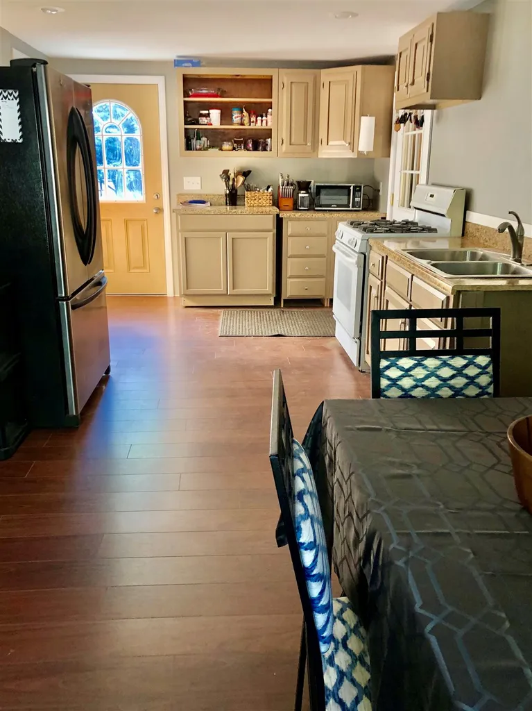 547 Hall Road Barrington NH 03825