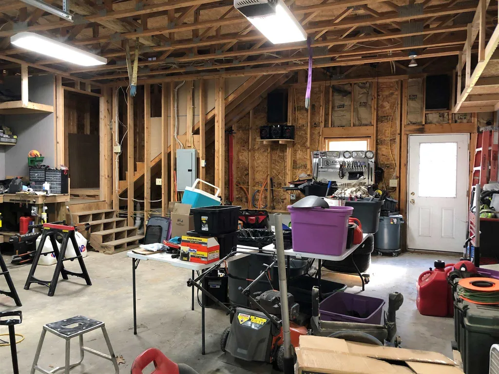 547 Hall Road Barrington NH 03825