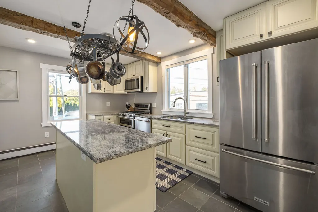 1036 Islington Street Portsmouth NH 03801