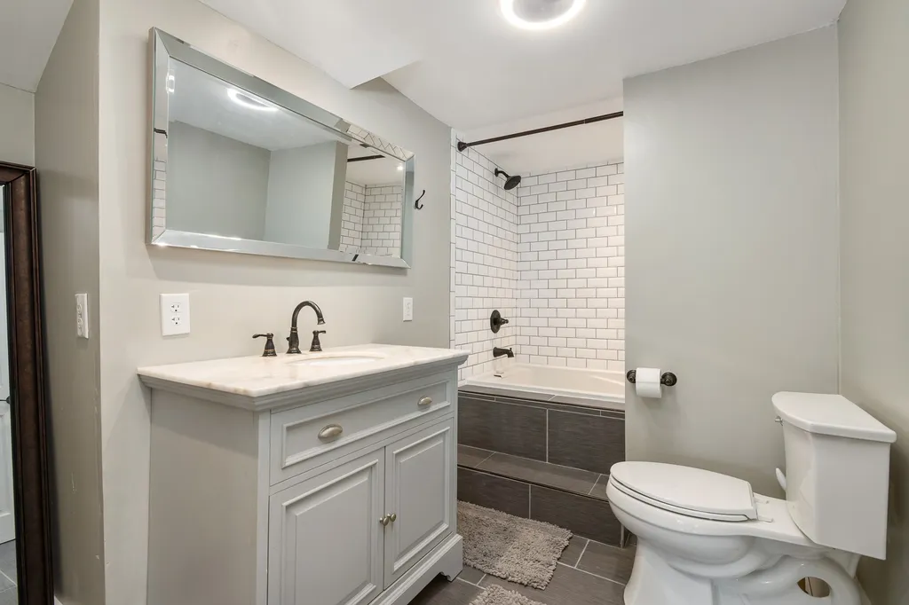 1036 Islington Street Portsmouth NH 03801
