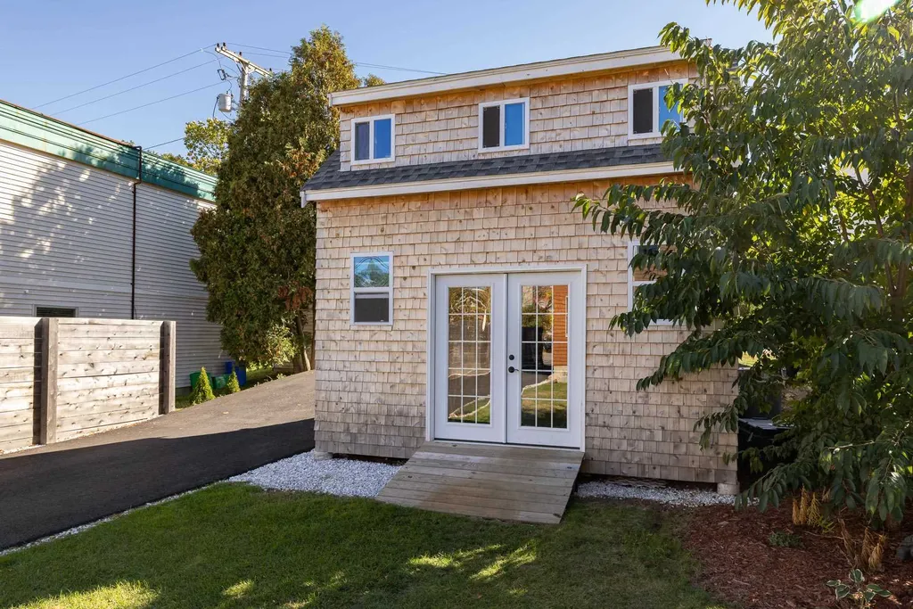 1036 Islington Street Portsmouth NH 03801