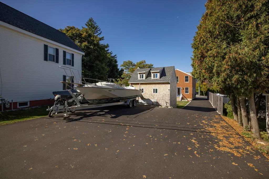 1036 Islington Street Portsmouth NH 03801
