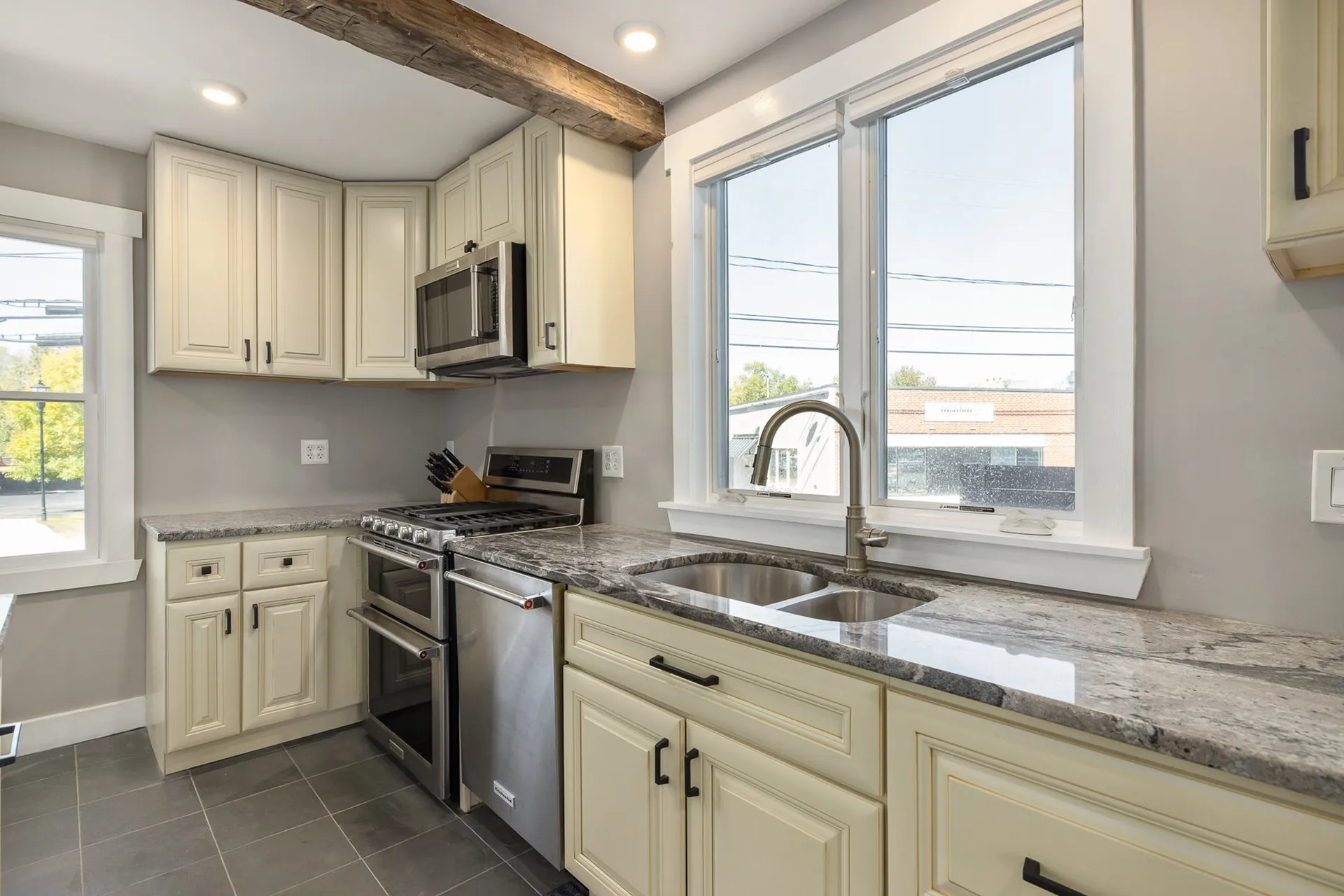 1036 Islington Street Portsmouth NH 03801