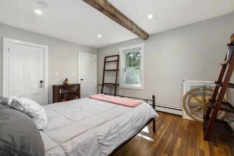 1036 Islington Street Portsmouth NH 03801