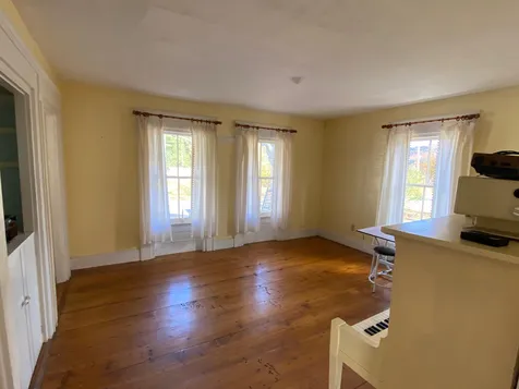 689 Main Street Weston VT 05161