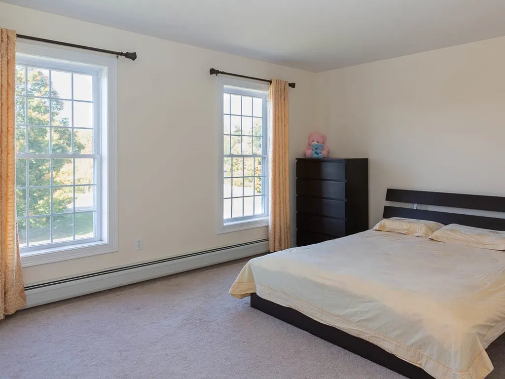 35 Thurston Drive Lee NH 03861