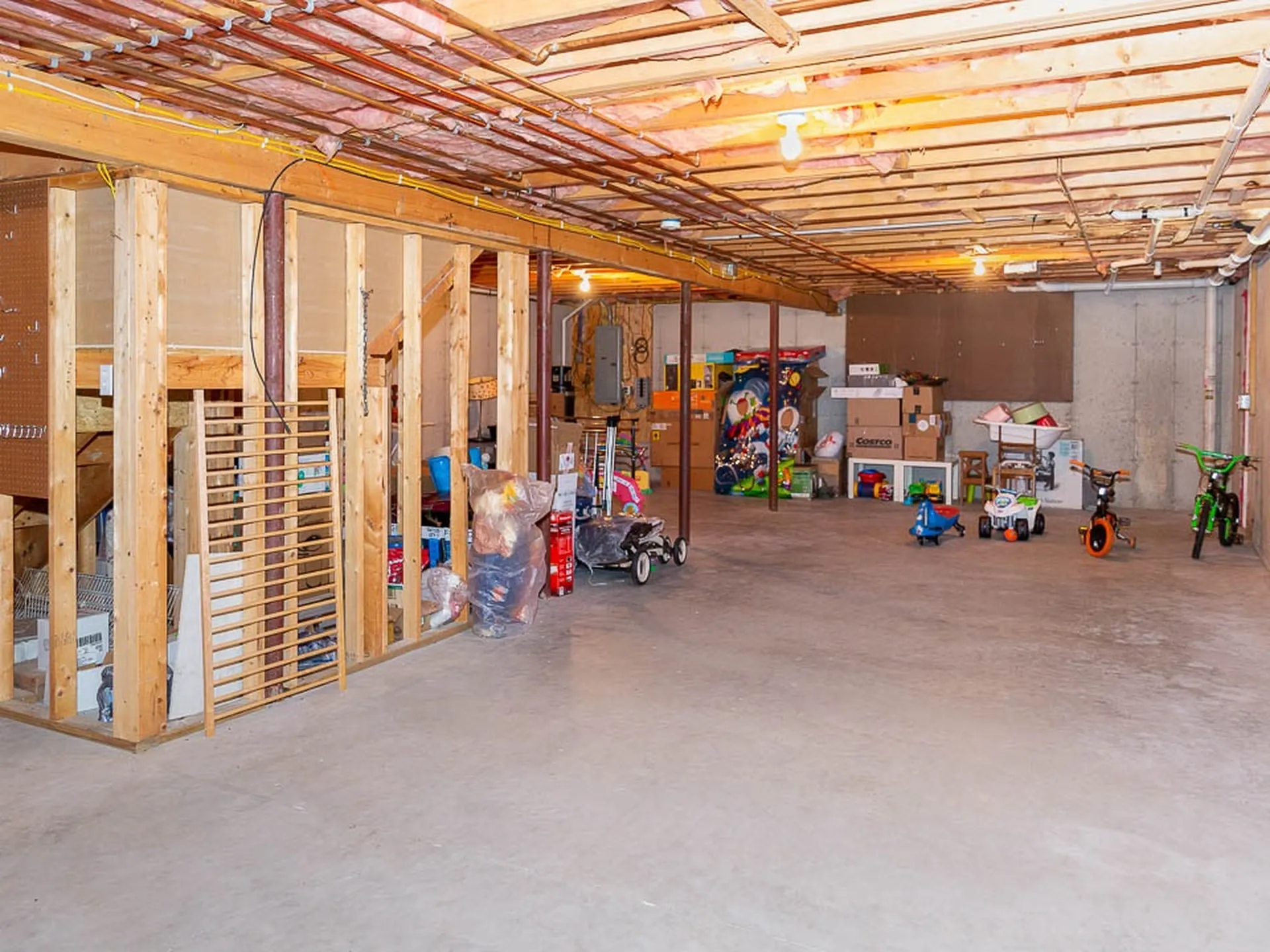 35 Thurston Drive Lee NH 03861
