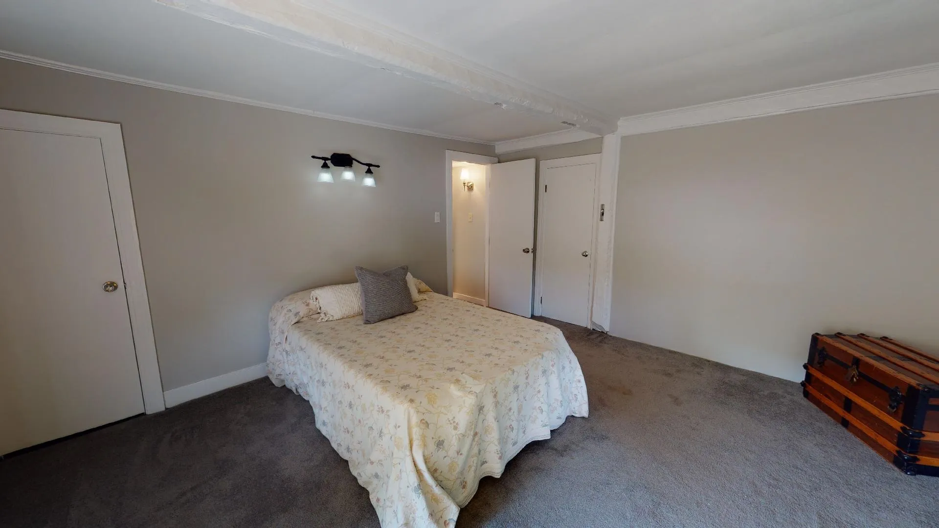 53 West Broadway Derry NH 03038