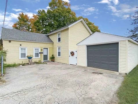 53 West Broadway Derry NH 03038