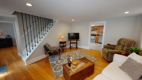 53 West Broadway Derry NH 03038