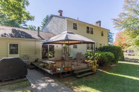 9 Danbury Drive Merrimack NH 03054